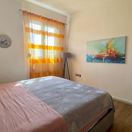 Ferienwohnung 21° Bs Pazari City Center Comfort Tirana Exterior foto