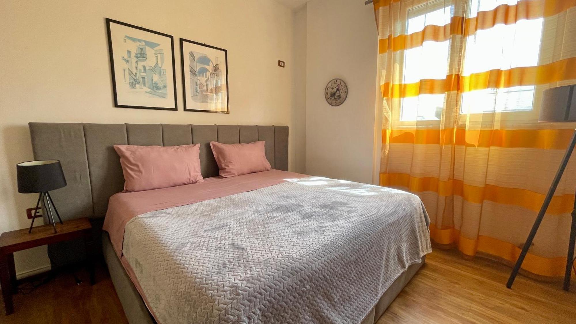 Ferienwohnung 21° Bs Pazari City Center Comfort Tirana Exterior foto