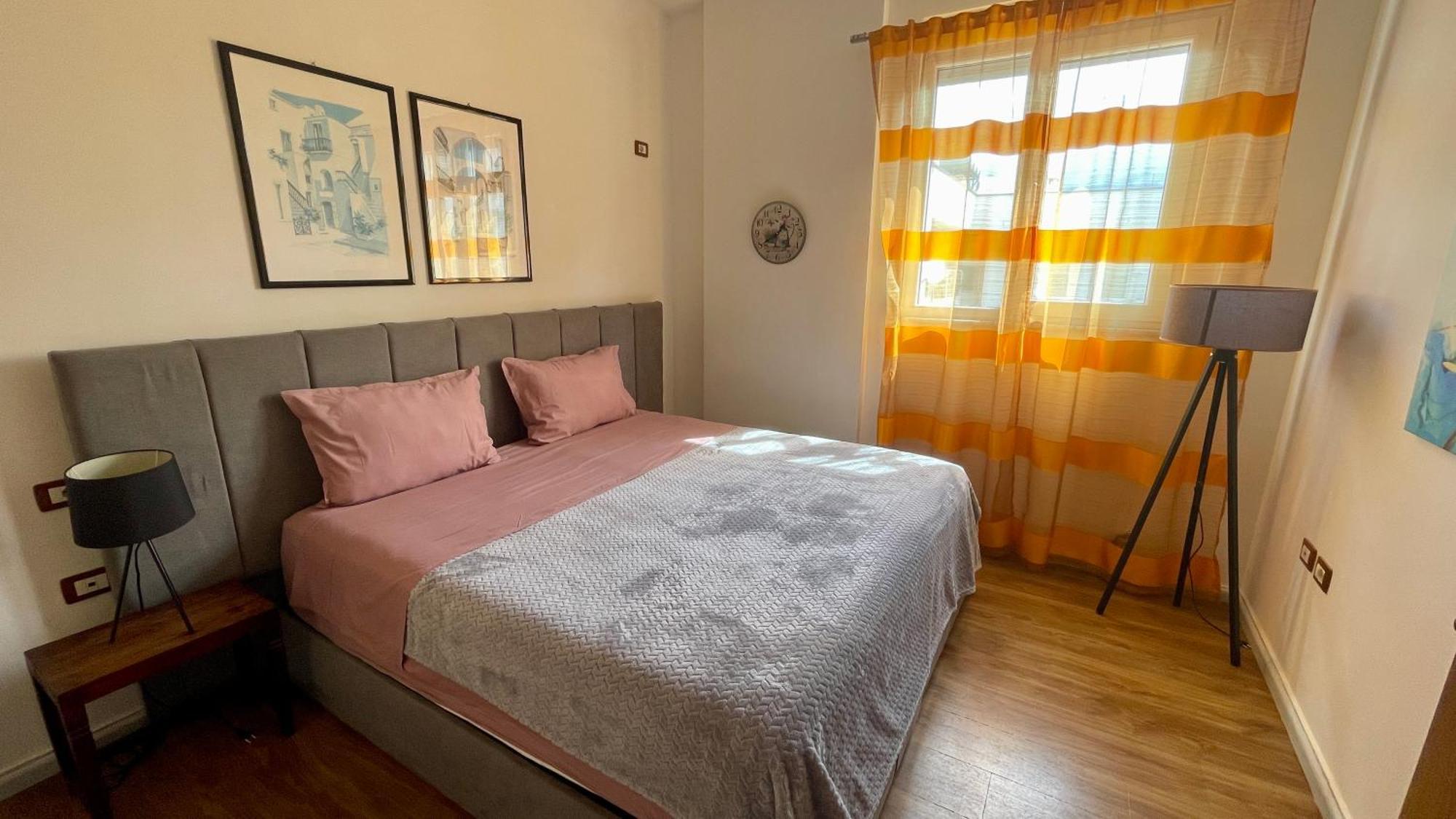 Ferienwohnung 21° Bs Pazari City Center Comfort Tirana Exterior foto